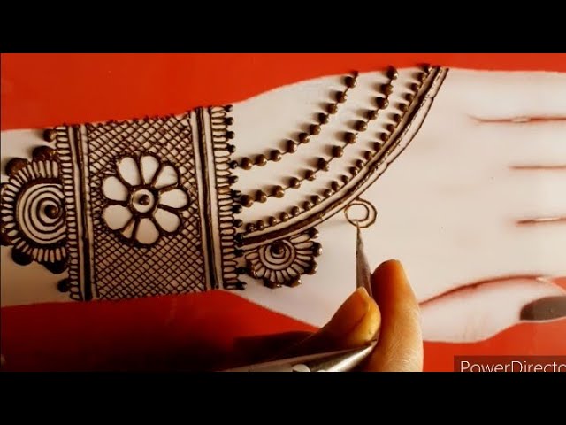 Simple Stylish Back Hand Mehendi Design😍| Easy Back Hand Mehendi Design 2022| Bridal Malika Mehendi