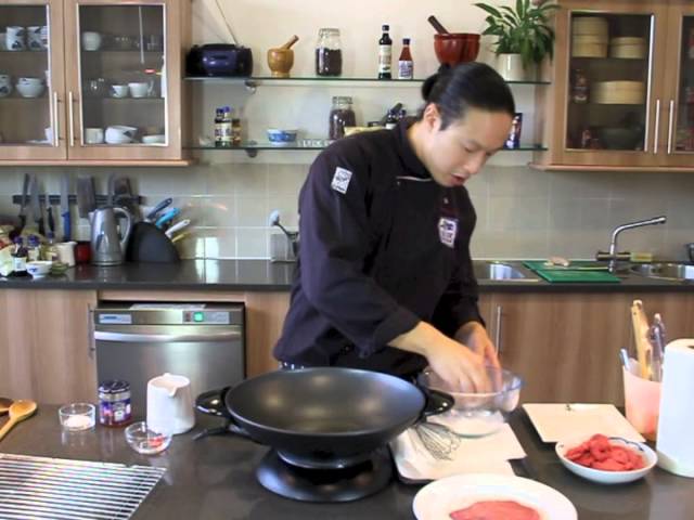 How To Make Crispy Chilli Beef - Blue Dragon Tips & Tricks