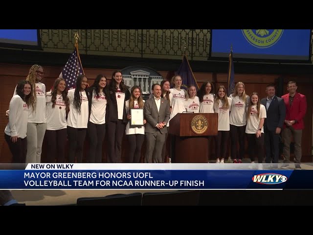 Greenberg honors UofL volleyball team for NCAA runner-up finish