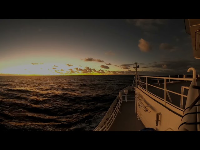 360 Video | Immerse yourself in life at sea on CSIRO research vessel Investigator