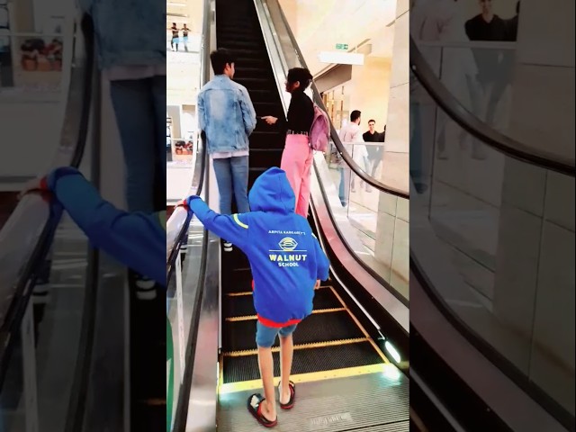 Fear Of Escalator 😨😨😨#escalator #funny #trending #shorts