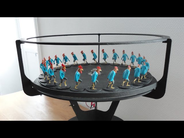 Zoetrope 3D - The Rooster March