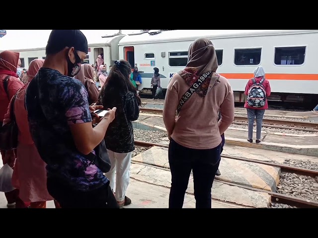 PT KERETA API INDONSEIA || PT PJKA || jam  kereta api mulai PKL 08:30 - 12:30 setasiun Ranca ekek