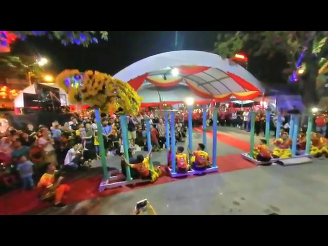 Lion Dance VR180 3D