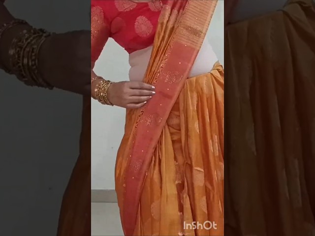 pin set in saree/ saree draping #short #ytshort#sareewearing