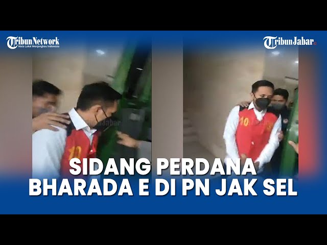 BREAKING NEWS Penampakan Bharada E akan Dibawa ke PN Jakarta Selatan