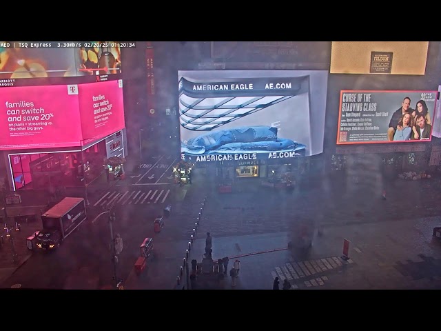 Times Square: Express View Live