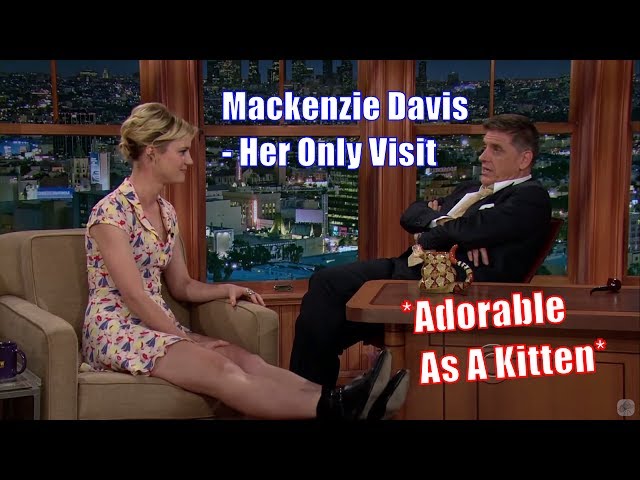 Mackenzie Davis - Flirts With Geoff "The Robot" Peterson - Her Only Appearance [1080p]