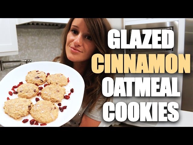 MAKING CINNAMON OATMEAL COOKIES!