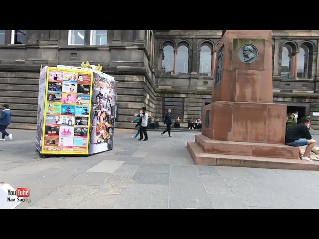 Walking in Edinburgh