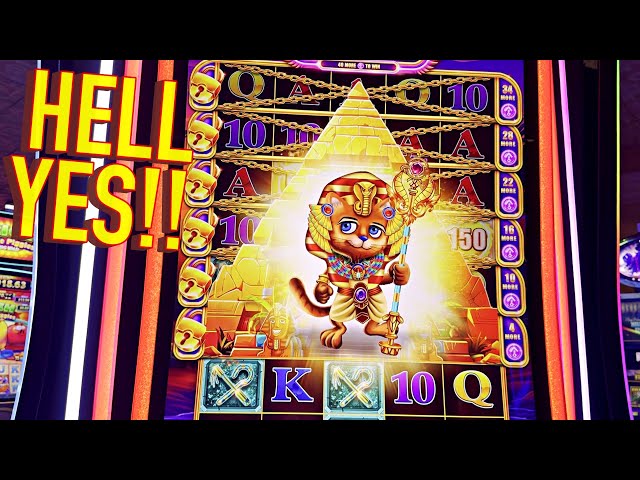 I Tried A New Slot Machine And It Was AWESOME!