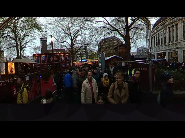 Walking on Coventry Street & Christmas by Hilton on Leicester Square - 360 / 3D