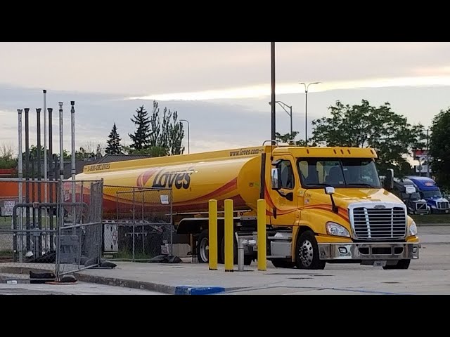 V360 loves truck stop walk around