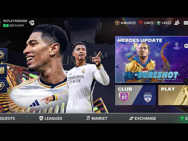 Playing FC MOBILE