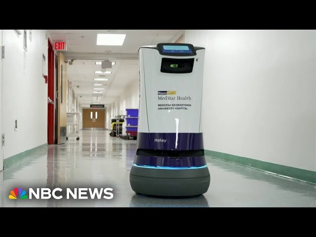 Hospitals use robots to mix, deliver chemo drugs to cancer patients