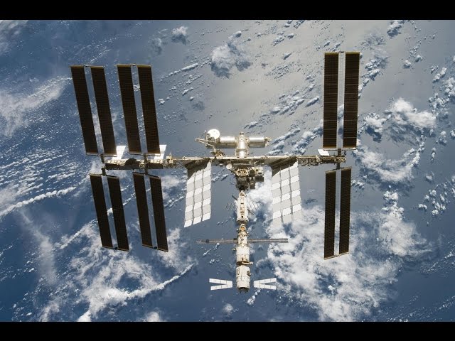 ISS dal vivo? Aprite gli occhi e vedete che bell'inganno.