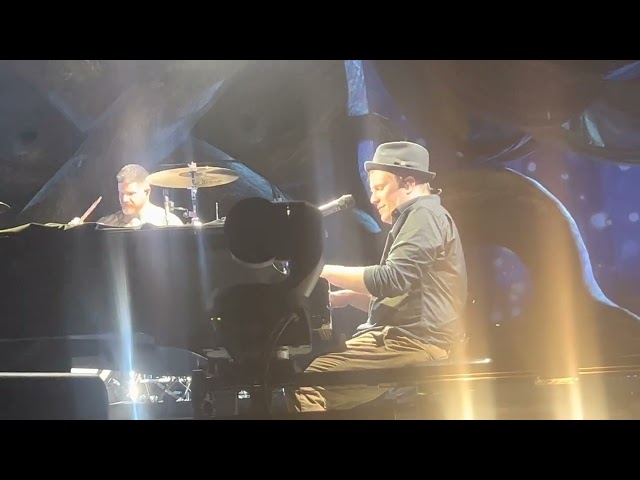 Fall Out Boy: Don’t Stop Believin’ (Journey Cover) [Live 4K] (Bonner Springs, KS - June 24, 2023)