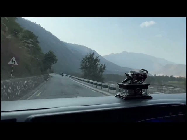 आयो है नया video sindhuli highway#subscribe @viralhog @goodandtrendinginformation5525