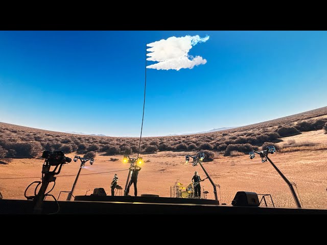 U2-UV-360-12-16-23 - Where the Streets have no Name Live @ Sphere Las Vegas in 360