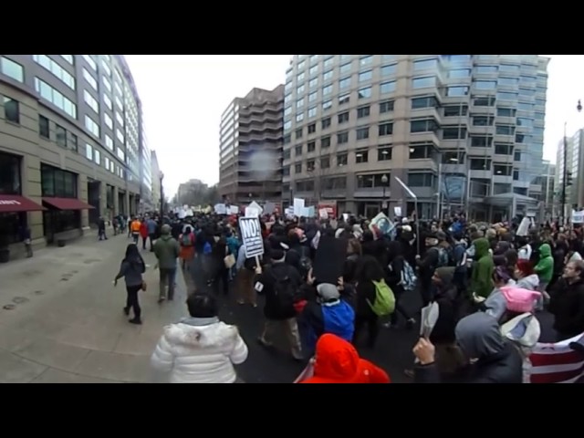 360 video of Trump protesters