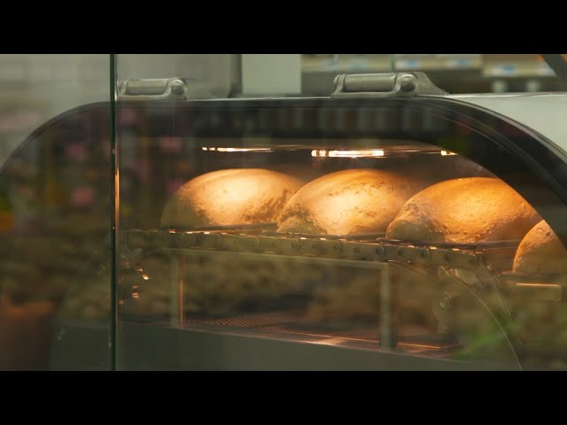 The Robot that Makes Fresh Bread in 90 Minutes | The Henry Ford's Innovation Nation