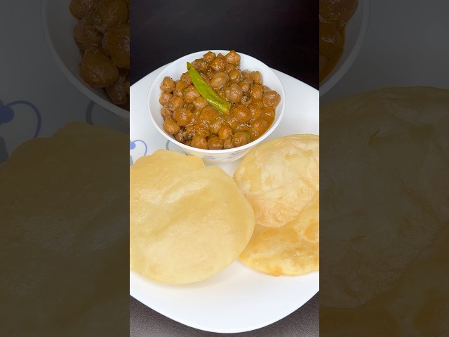 Trending Recipe of Chhole Bhature…ASMR Cooking #shorts #recipe