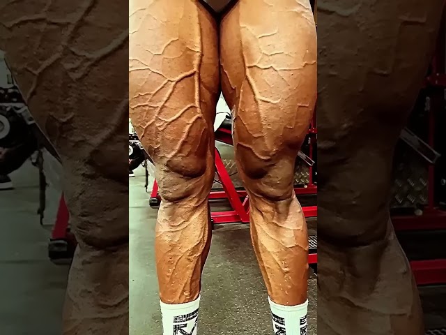 Leg Day Pump: Veins Map #short #shorts #shortsvideo #motivation #legday #workout #fitness #gym