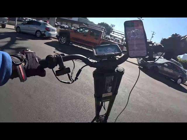 Sunday Electric Scooter Doordash on the InMotion RS