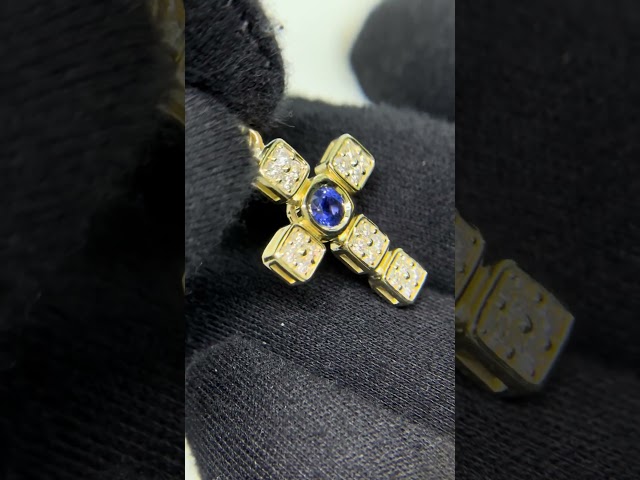 #sapphire #gold #yellow #diamonds #cross