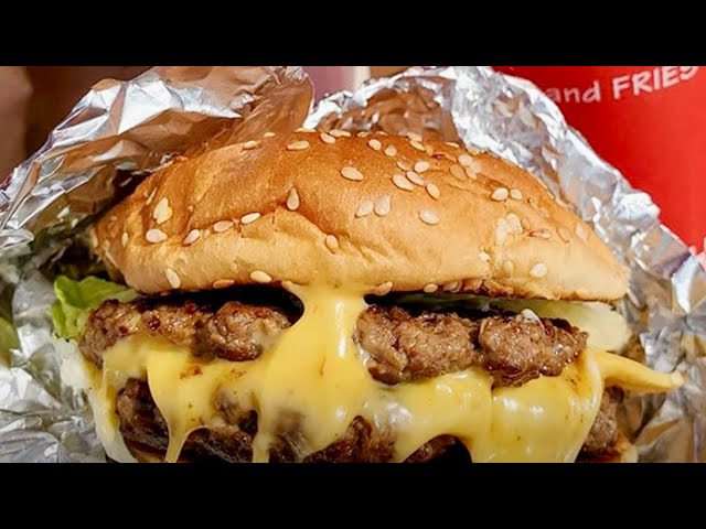 FIVE GUYS  #food#subscribe #cheeseburger #shortvideo