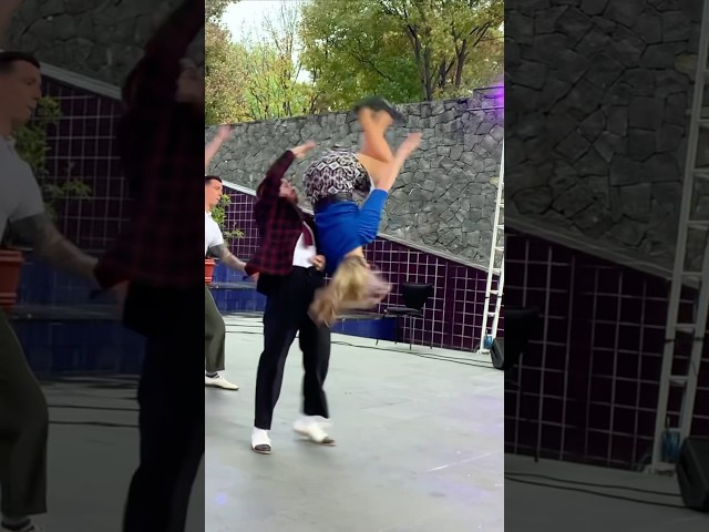 Crazy Boogie Woogie Dance Performance! #dance #dancers #boogiewoogie #crazy #tricks