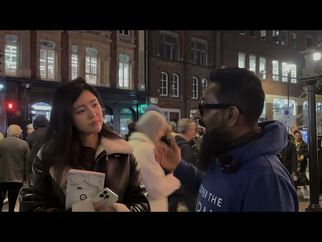 I Visited Turkey & I want To Know About Islam! SalahuDeen & Visitor Leicester Square Speakers Corner