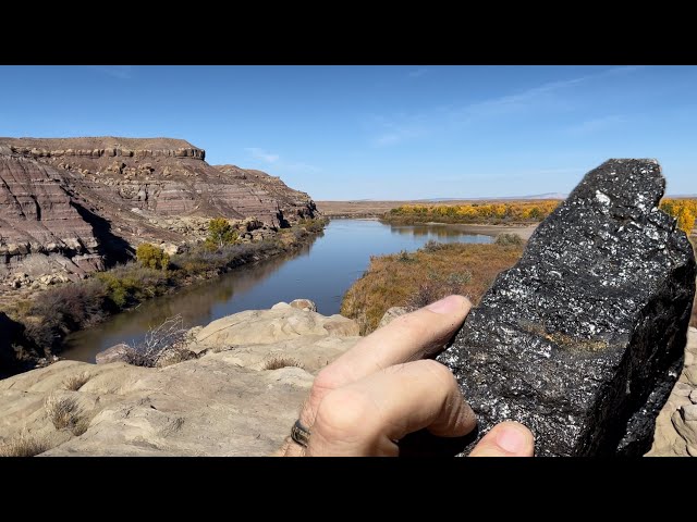 The Mystery Mine and Indian Petroglyphs - Uintah Basin, Utah ( Asphaltite "Gilsonite" Minerals)