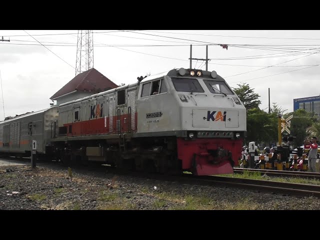 Ka 143 Madiun Jaya Lepas St. Madiun