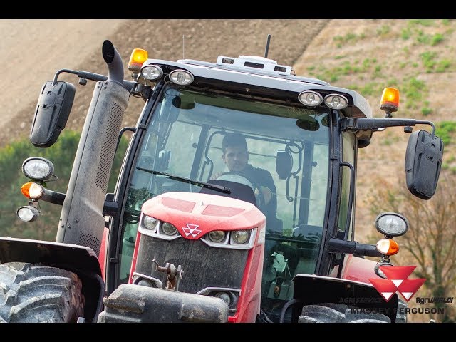 Massey Ferguson 6718S   -  8650