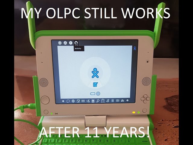 Switching on my OLPC XO for the first time in 11 years!