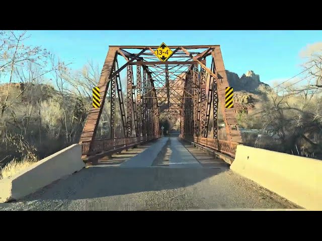 Bridge to a Castle in Rockville Utah The Vineyard 2025 Southern Utah Parade of Homes #paradeofhomes