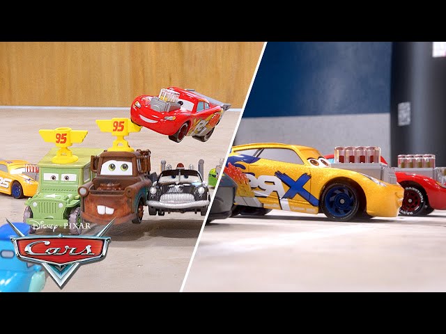 Extreme Drag Racing! | Pixar Cars