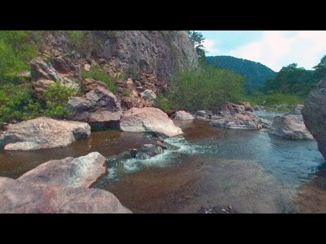 Aguas termales | Río caliente en el bosque de la primavera | Episodio #18