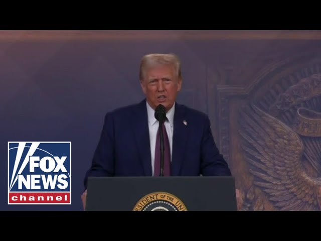 Trump addresses World Economic Forum in Davos