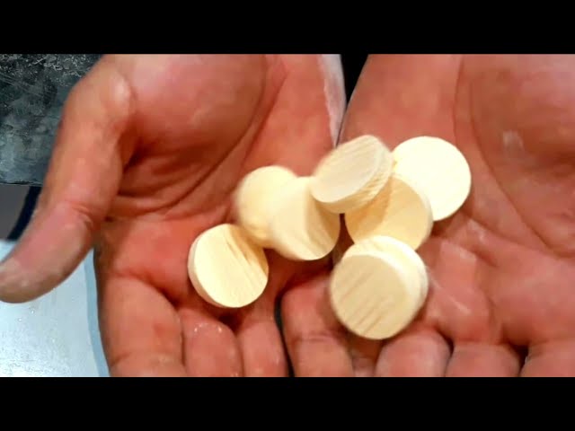 How to Cut Circles in Wood Without any Holes With Circle Cutting Jigs | Cut a Circle in Wood