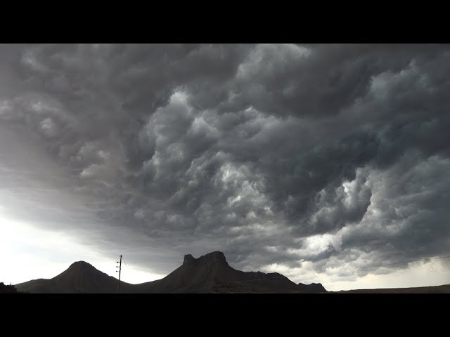 Beautiful Severe Thunderstorm, Whale's Mouth near Kearny, AZ (4K) - July 29, 2018