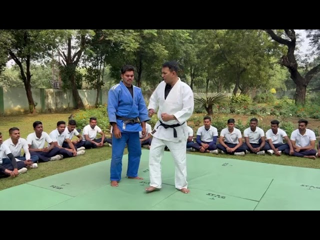 Judo Technique: Kami Shiho Gatame