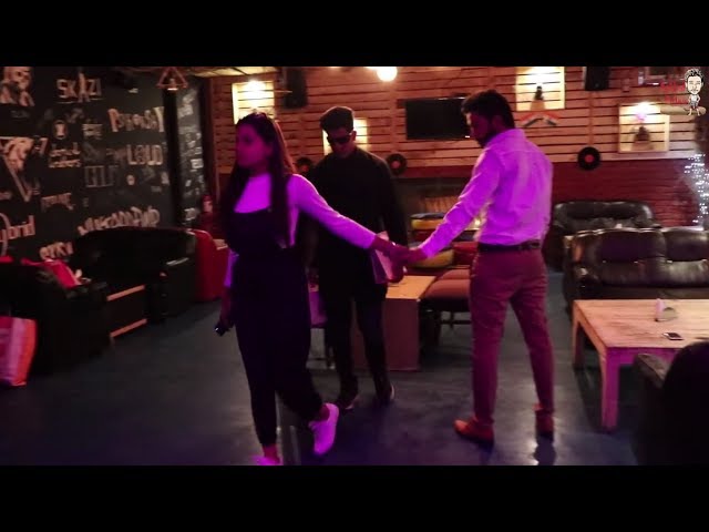 DESI LADKI KA PYAR     BakLol Video