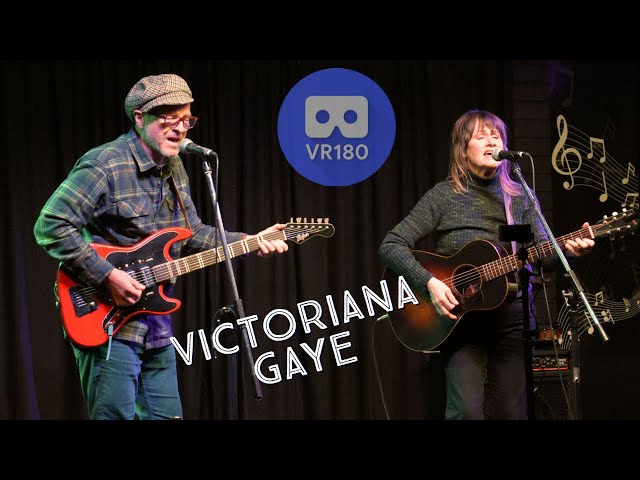 Immersive 3D video of Victoriana Gaye Live at the Bug