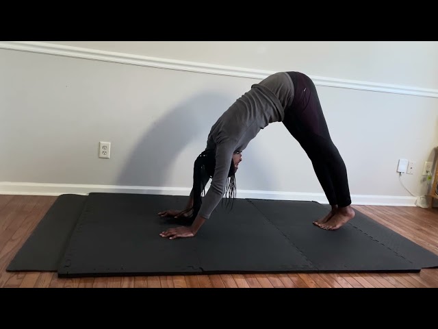 5 Min Yoga  #balance #flexibility #core #strength