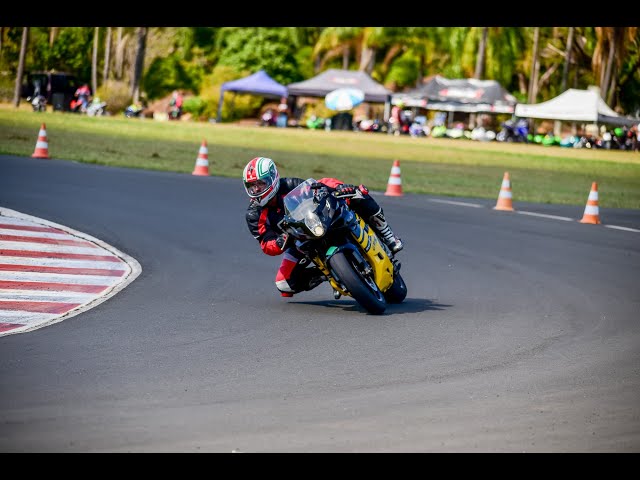 BATE -VOLTA 3° vídeo Trackday em Capuava conhecendo a pista!! Filmado em 360° com a insta360