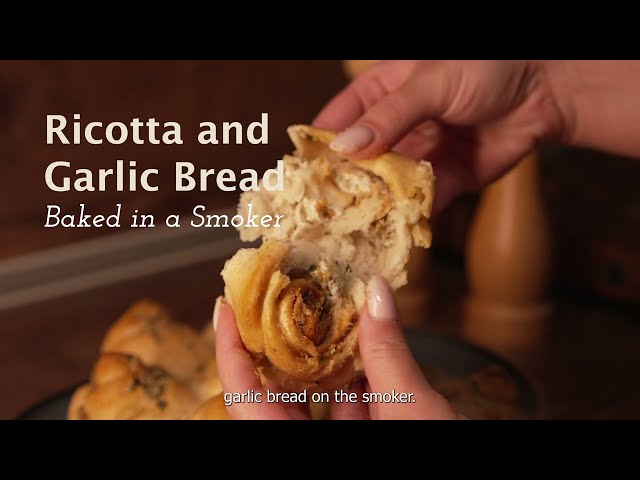 Try This Fluffy and Crunchy Bread with Ricotta And Garlic Filling | Cooked in a Smoker | Full Recipe