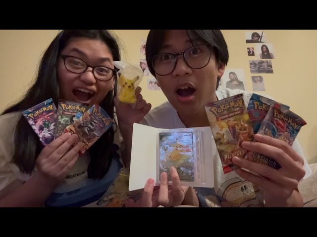 LETS OPEN POKEMON PACKS (RARE CARDS?? :000)