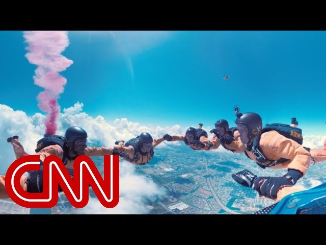 Go skydiving with the US Army - 360 Video